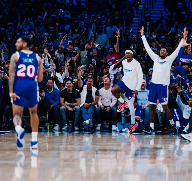 31岁佩恩替补爆砍32+10+8三分创费城队史纪录