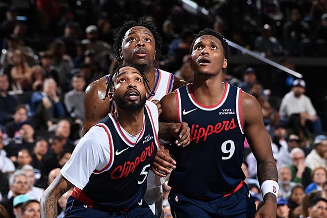 快船双杀尼克斯马瑟林三分回暖助力球队登顶西