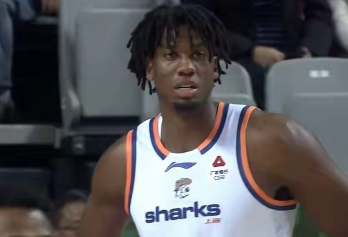 CBA常规赛第29轮最佳阵容揭晓 怀特塞德统治内线