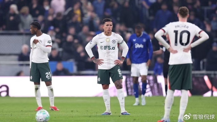 埃弗顿冲击英超积分榜首位 13年首次超越死敌利