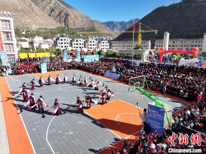 西藏自治区首届乡村篮球联赛2024“千年盐田”“
