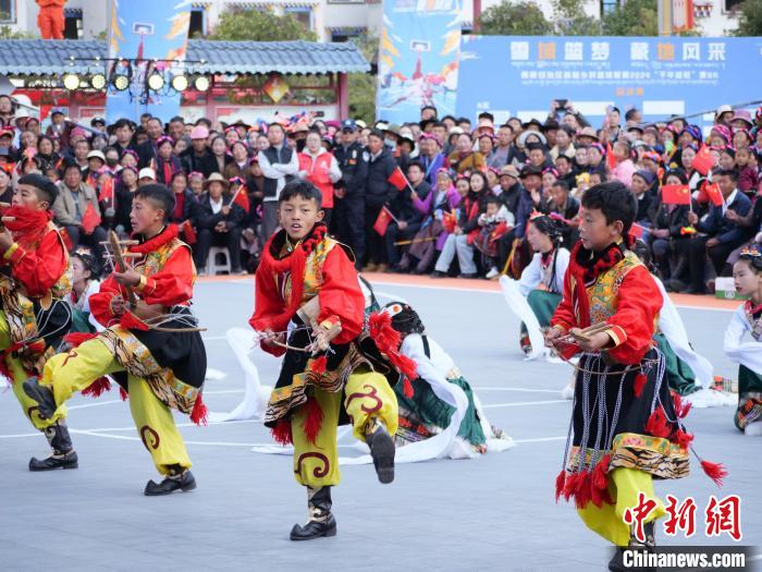 西藏自治区首届乡村篮球联赛2024“千年盐田”“