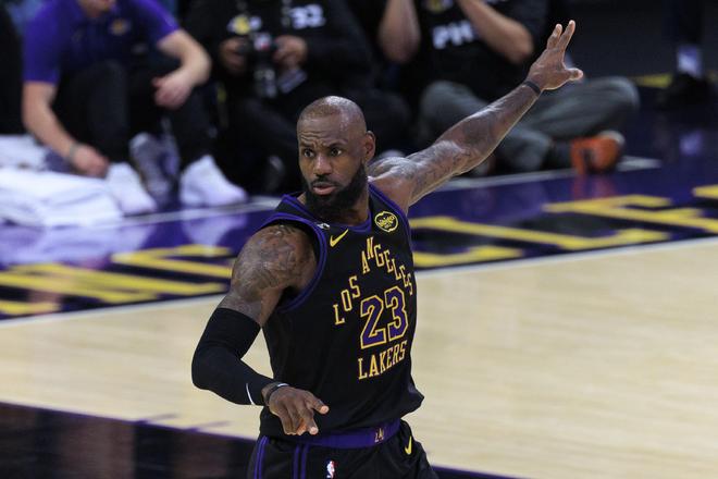 NBA夺冠概率更新：湖人伤病拖累概率跌至0.2%，雷