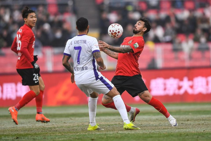 辽宁铁人外援爆发终结0进球纪录三球大胜津门虎