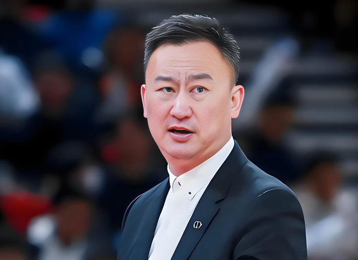 青岛队惨败福建队 刘维伟怒斥球迷不尊重